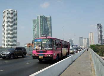 Bus149 Saphan Taksin 1