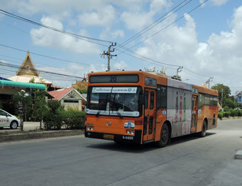 Bus20 Chedi
